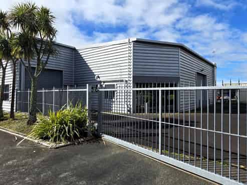 CBRE | High-Spec High Profile Henderson Option