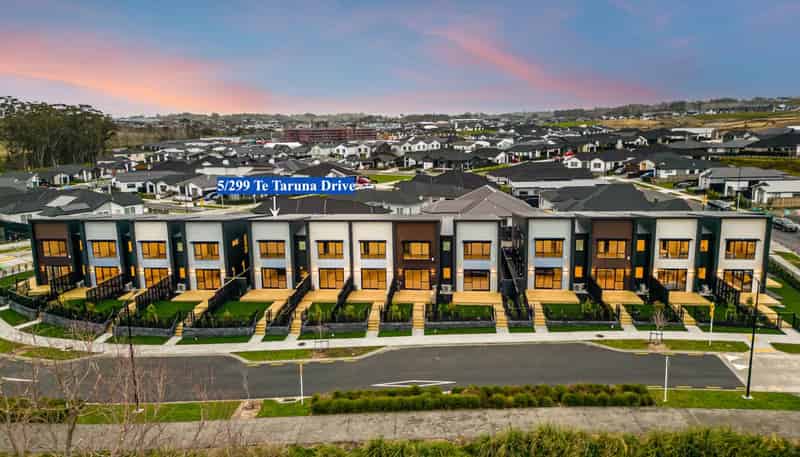 5/299 Te Taruna Drive, Milldale