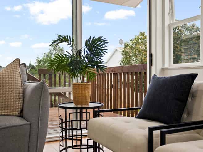 10 Maybelle Place, Kelston