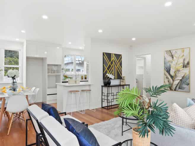 10 Maybelle Place, Kelston