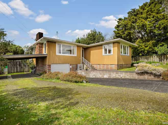 3 Porter Avenue, Te Atatu South