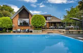 5A Tauroa Road, Havelock North