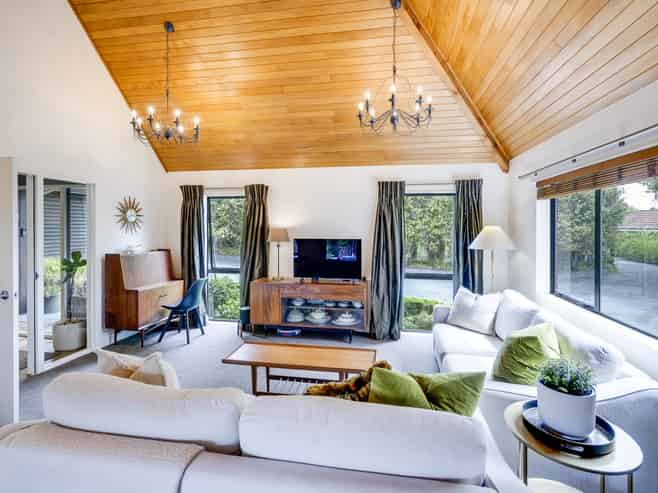 5A Tauroa Road, Havelock North