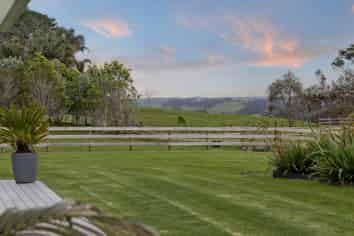 200e Valley Road, Waimauku
