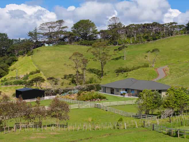 200e Valley Road, Waimauku