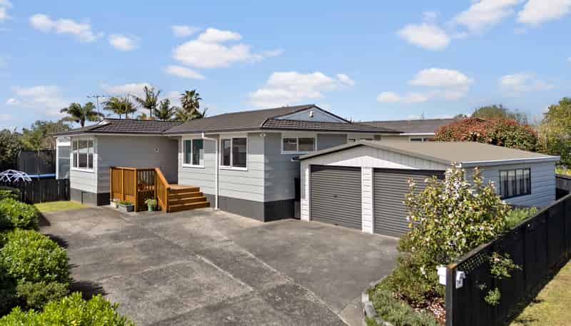 34 Allington Road, Massey