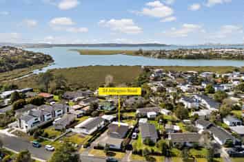 34 Allington Road, Massey