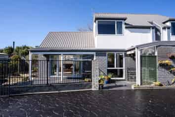 44A Centaurus Road, Cashmere