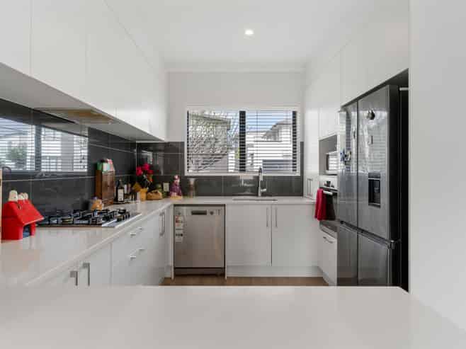 10 Riroriro Road, Hobsonville