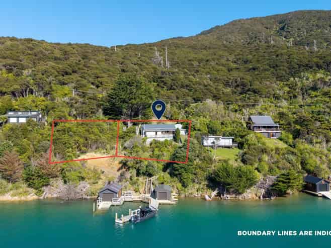 7 and 8 Aratawa Bay, Bay Of Many Coves