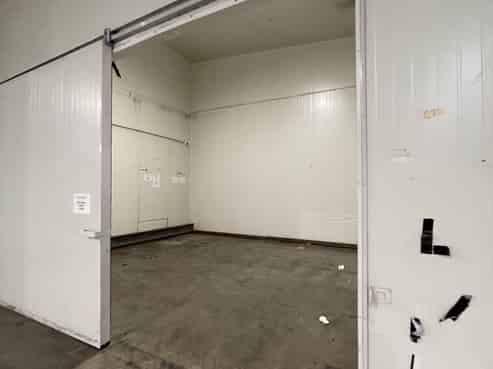 Well-Located Warehouse / Distribution Hub