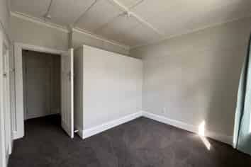 Manawatu / Whanganui - Address withheld