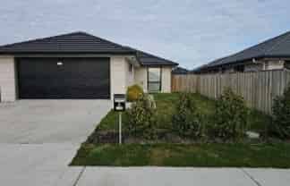 6 Jasmine Street, Woodend