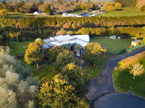 331 Athlone Drive, Cambridge