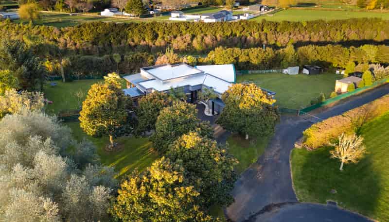 331 Athlone Drive, Cambridge