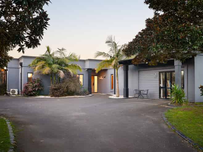 331 Athlone Drive, Cambridge