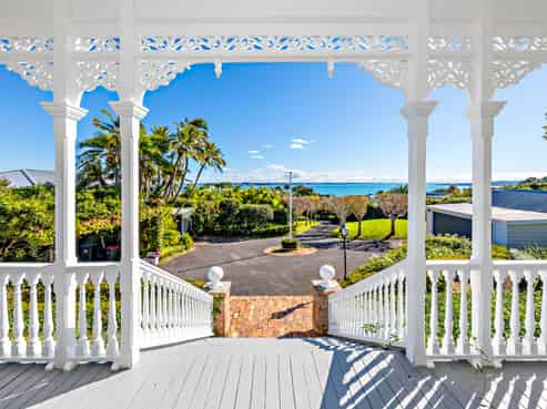 9 Springcombe Road, Saint Heliers