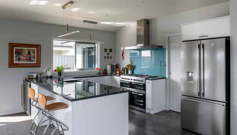 36 Pelorus Avenue, Poraiti