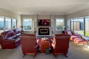 36 Pelorus Avenue, Poraiti