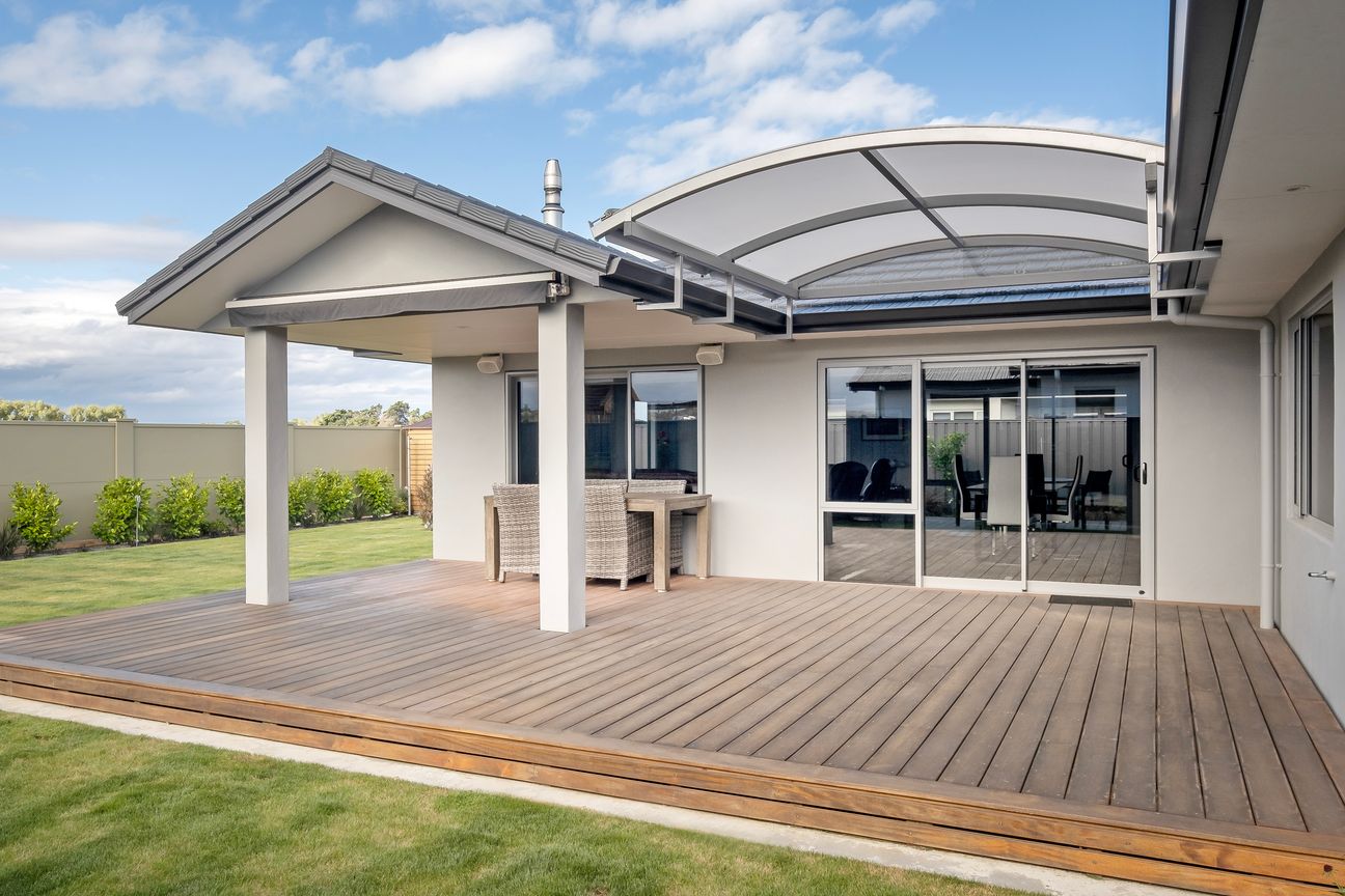 Exceptional Value - OO $1,090,000 - Vista 3
