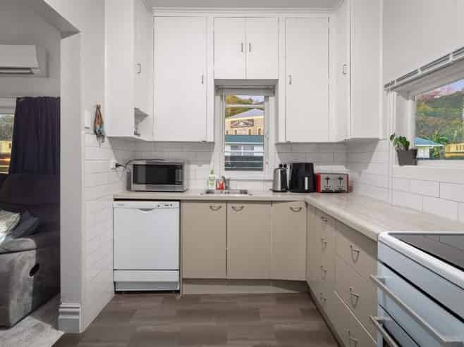 604 Cochrane Street, Thames