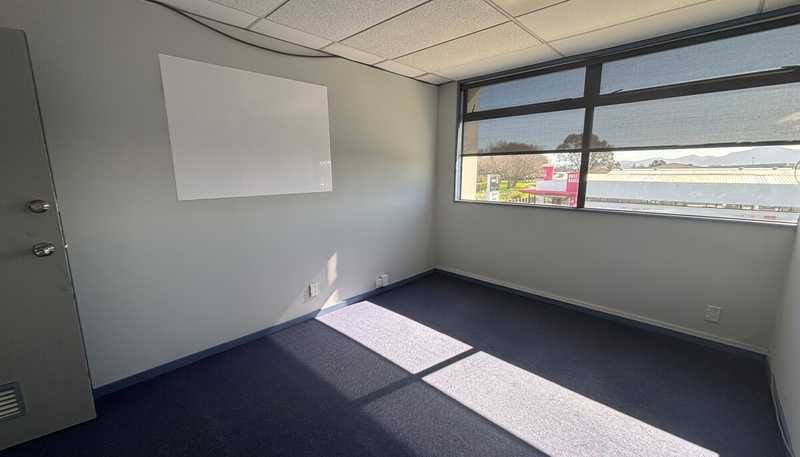 110 Rimu Road, Paraparaumu