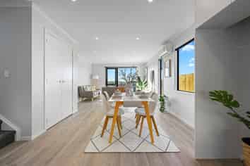 2/44 Rose Berry Crescent, Flagstaff
