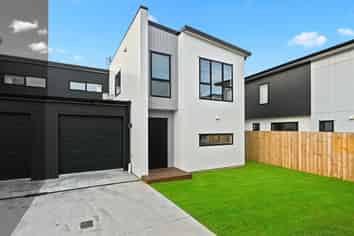 2/44 Rose Berry Crescent, Flagstaff