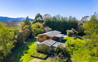 80 Hawkesbury Road, Fairhall