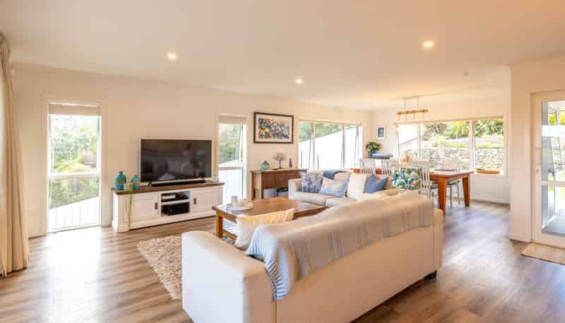 420 Sea View Road, Onetangi