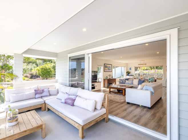 420 Sea View Road, Onetangi