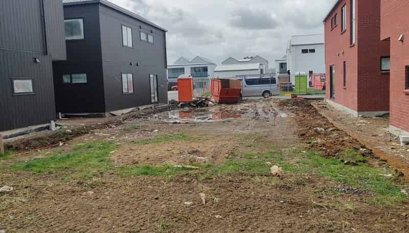 31D & 31E Burberry Road, Drury