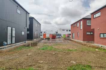 31D & 31E Burberry Road, Drury