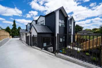 4/18a Ohaupo Road, Hamilton Lake