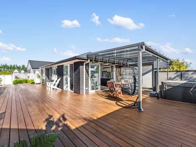 30 Raymond Grace Avenue, Huapai