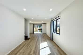 50C Greenmeadows Avenue, Manurewa