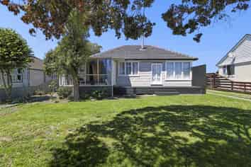 12 Andrew Street, Allenton