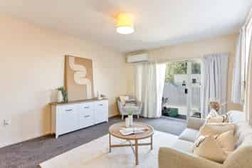 3 & 4/35 Ward Street, Addington