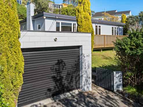 142 Pembroke Road, Wilton