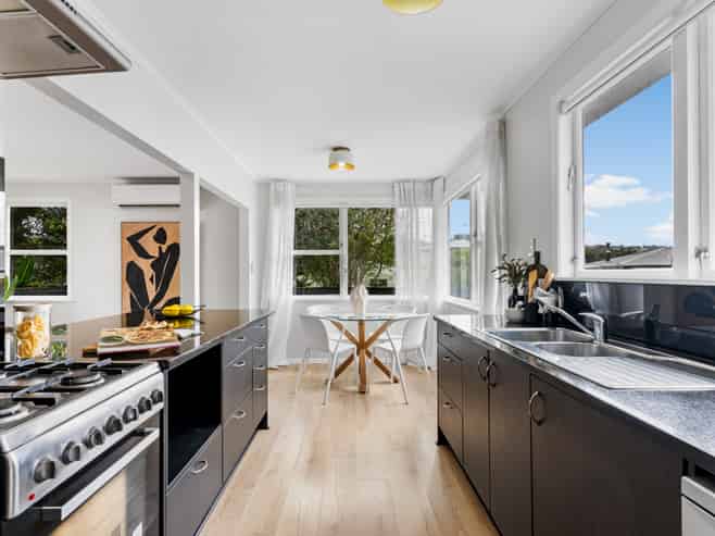 9 Ivy Place, Birkdale