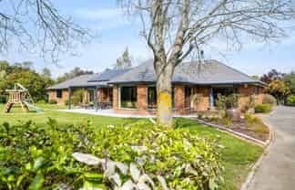 4 Cedar Place, Amberley