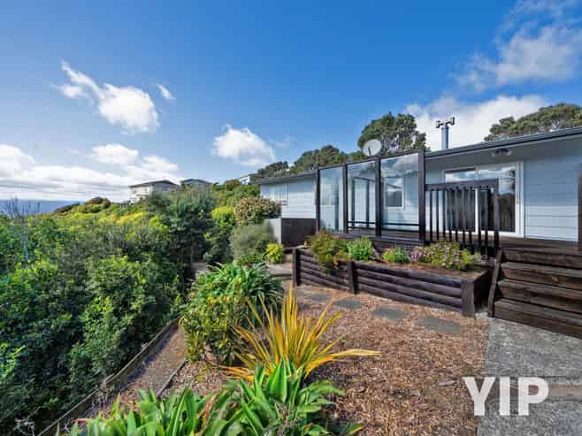 4 Fernhaven Grove, Newlands