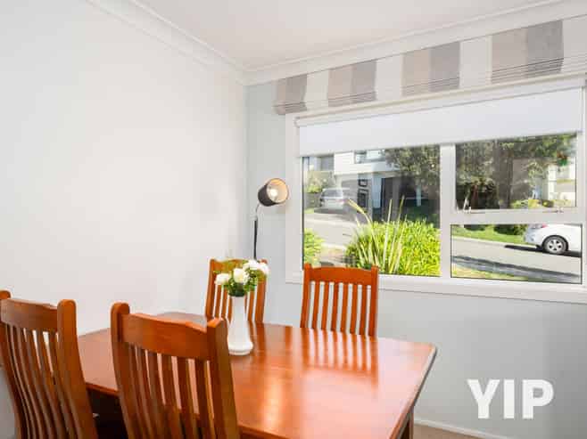 4 Fernhaven Grove, Newlands
