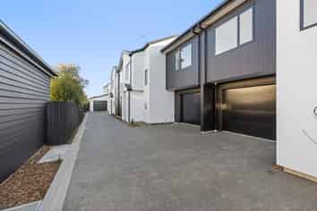 3/24 Shakespeare Road, Waltham