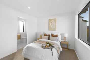4/24 Shakespeare Road, Waltham
