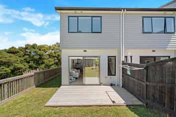26 Kaimai Avenue, Massey
