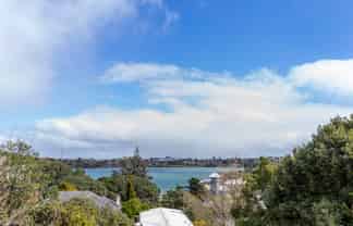 127E Queens Road, Panmure