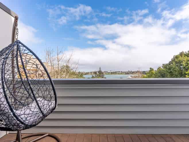 127E Queens Road, Panmure
