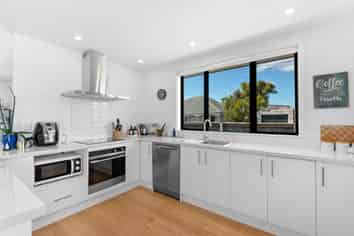 42A Eskvale Street, Saint Kilda