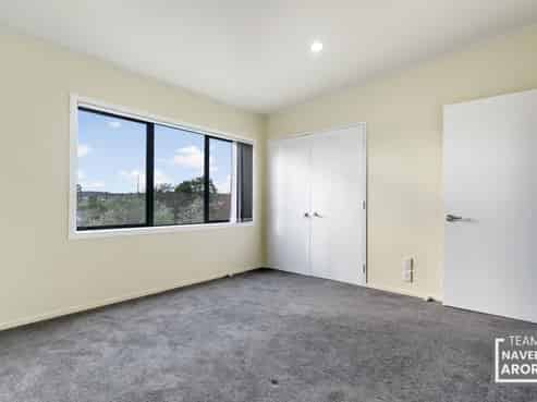 16 Kevale Place, Manurewa